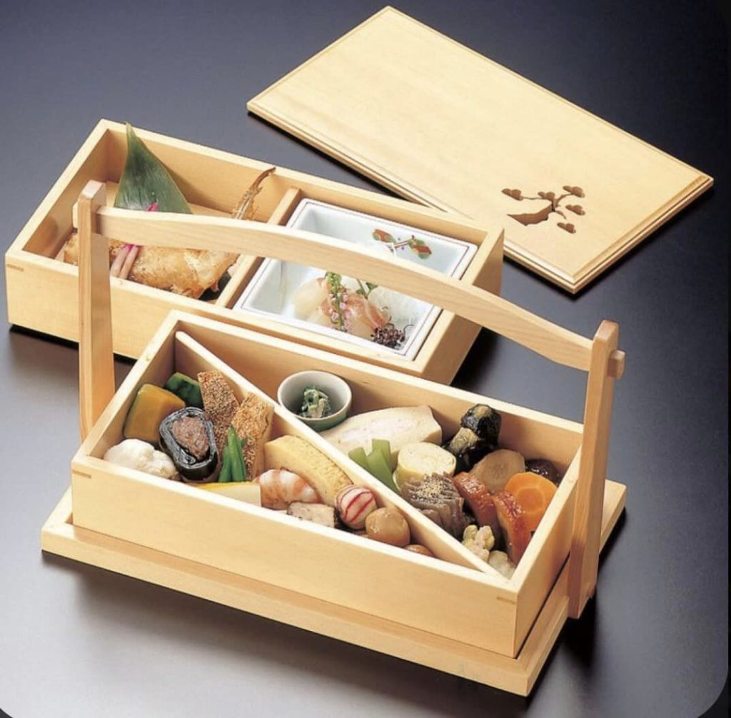 Hộp gỗ đựng quà